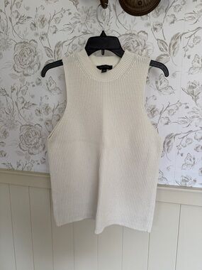Ann Taylor Cream Ribbed Knit Sleeveless Tank